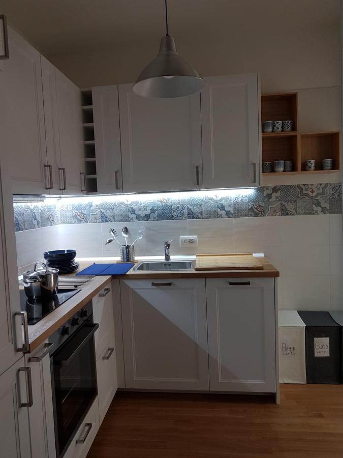 Central Apartment Con Tre Camere Da Letto Locorotondo Exterior foto